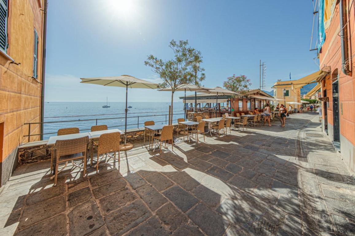 Casa Iris Confort E Mare A Due Passi Camogli Exterior photo